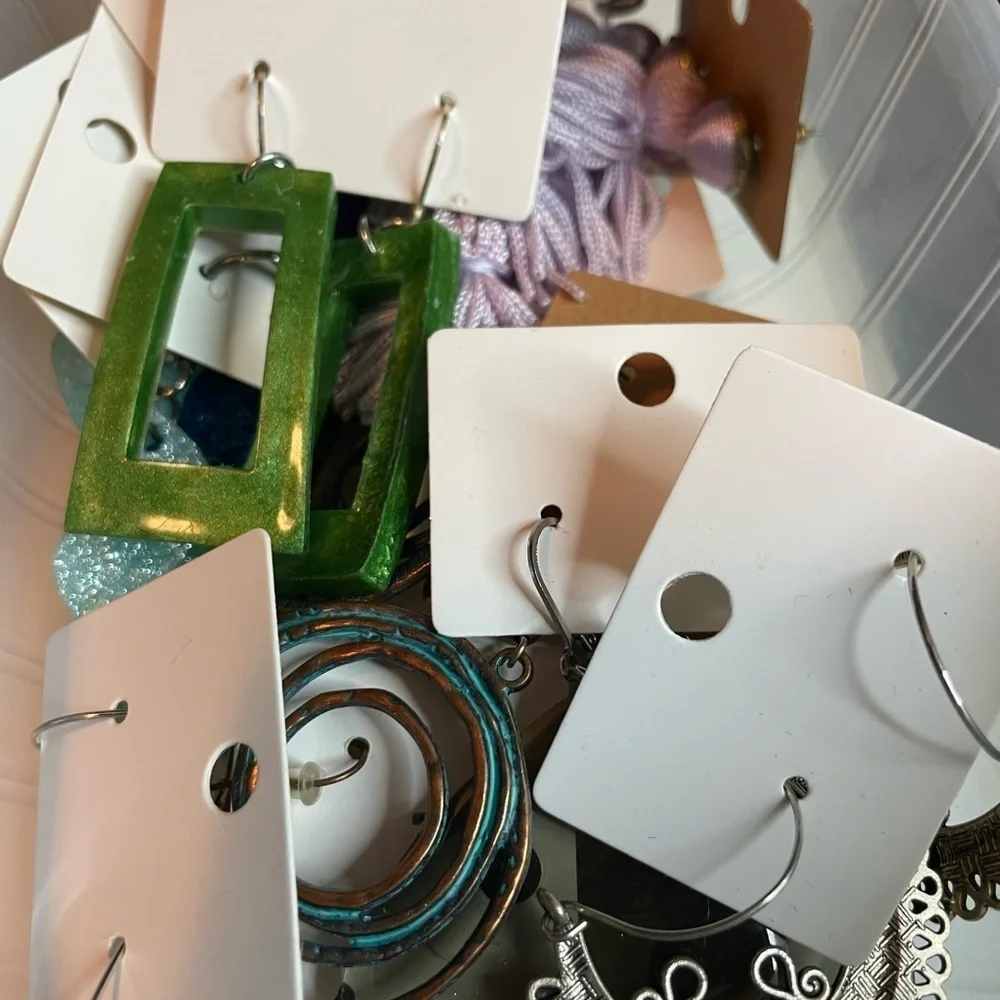 Colorful Earring Bundle - Picture 8 of 8